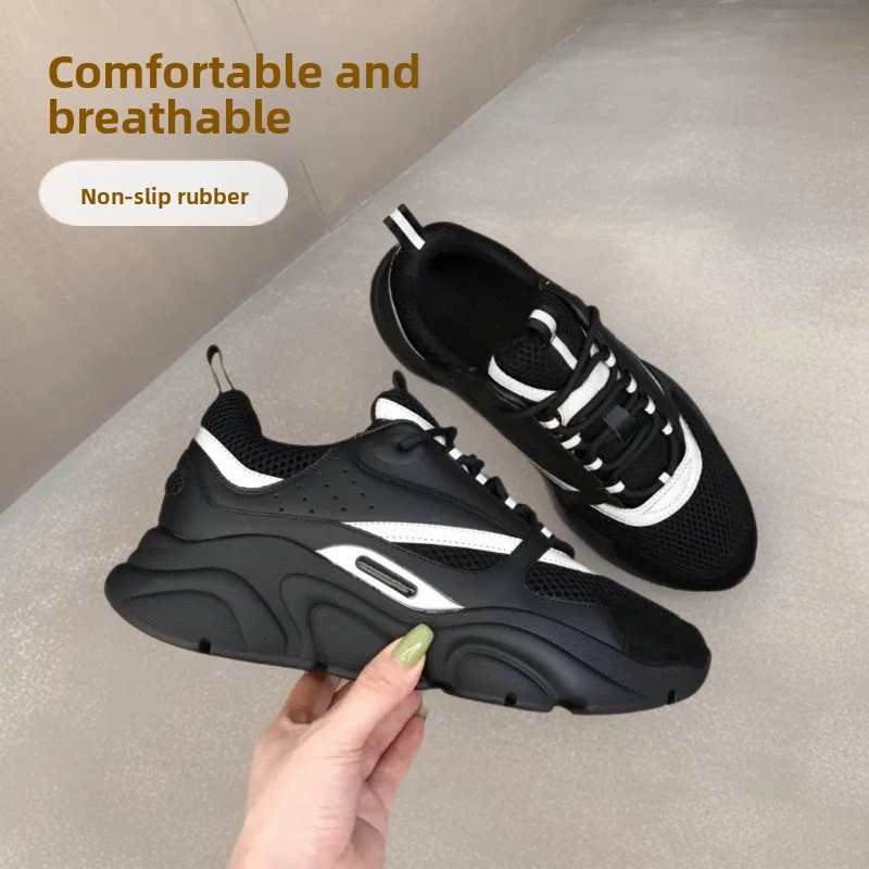Chaussures de course pour Couple, nouveau Style, fond épais, brille dans la nuit, pour papa, B22, à la mode, respirantes, décontractées, tendance sportive, 2025